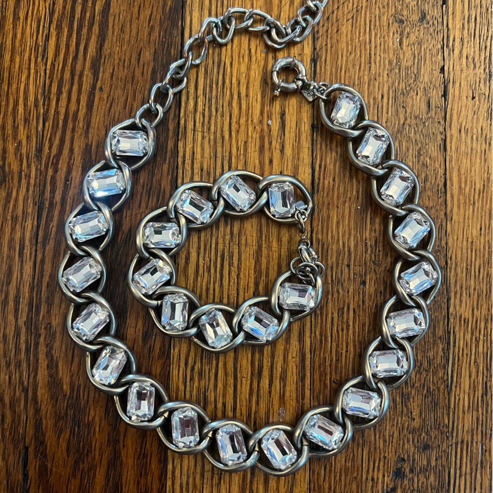 Banana republic statement necklace and bracelet